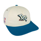 Nike - NBA Detroit Pistons Embroidered Strapback Hat 1990s OSFA Vintage Retro Basketball