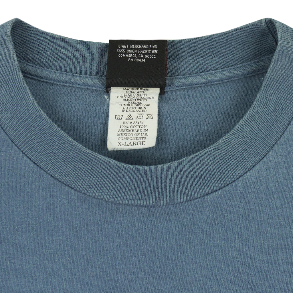 Vintage (Giant) - Star Trek U.S.S. Enterprise NCC-1701-E T-Shirt 1998 X-Large Vintage Retro