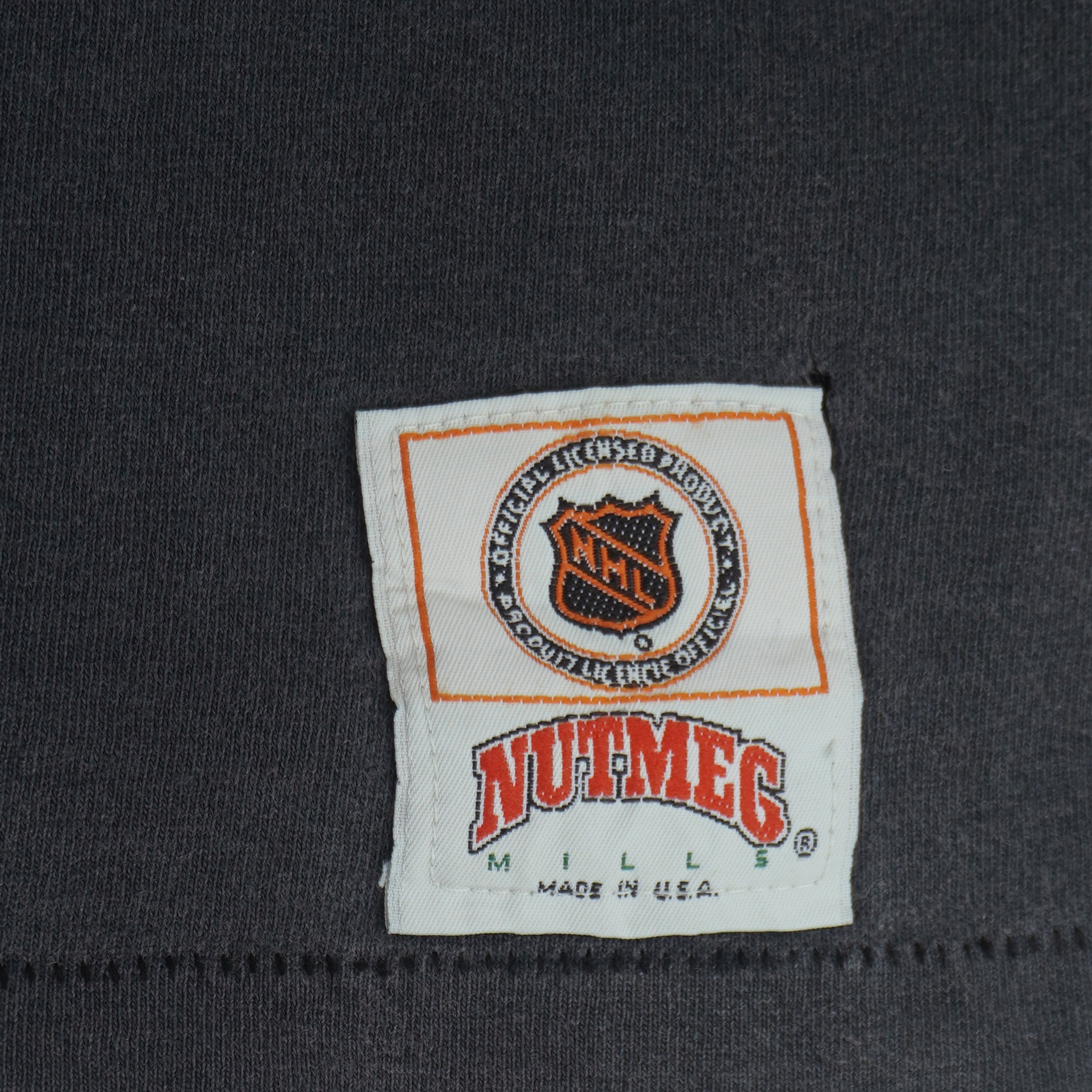NHL (Nutmeg) - Chicago Blackhawks Kick Ice! T-Shirt 1990s Large Vintage Retro Hockey