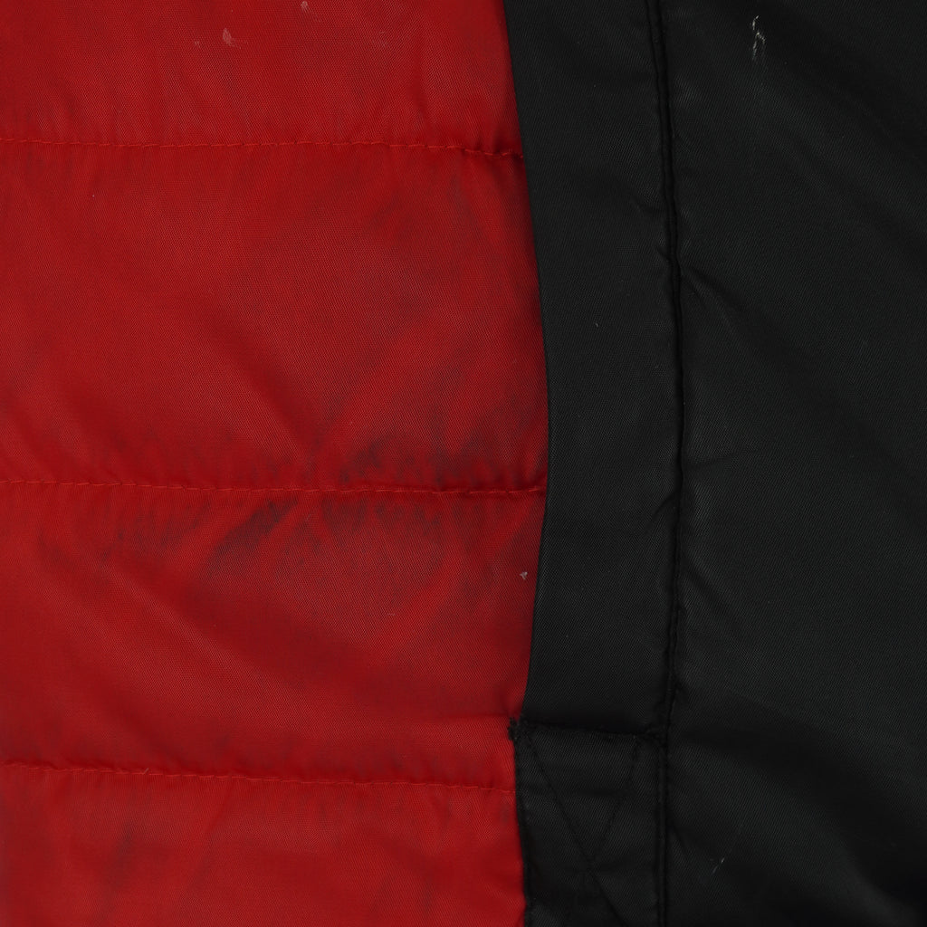NCAA (Pro Player) - Cincinnati Bearcats Puffer Jacket 1990s Medium Vintage Retro