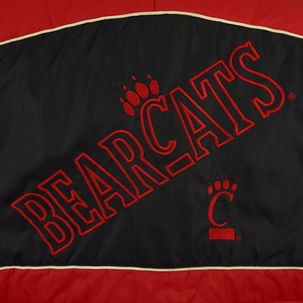 NCAA (Pro Player) - Cincinnati Bearcats Puffer Jacket 1990s Medium Vintage Retro