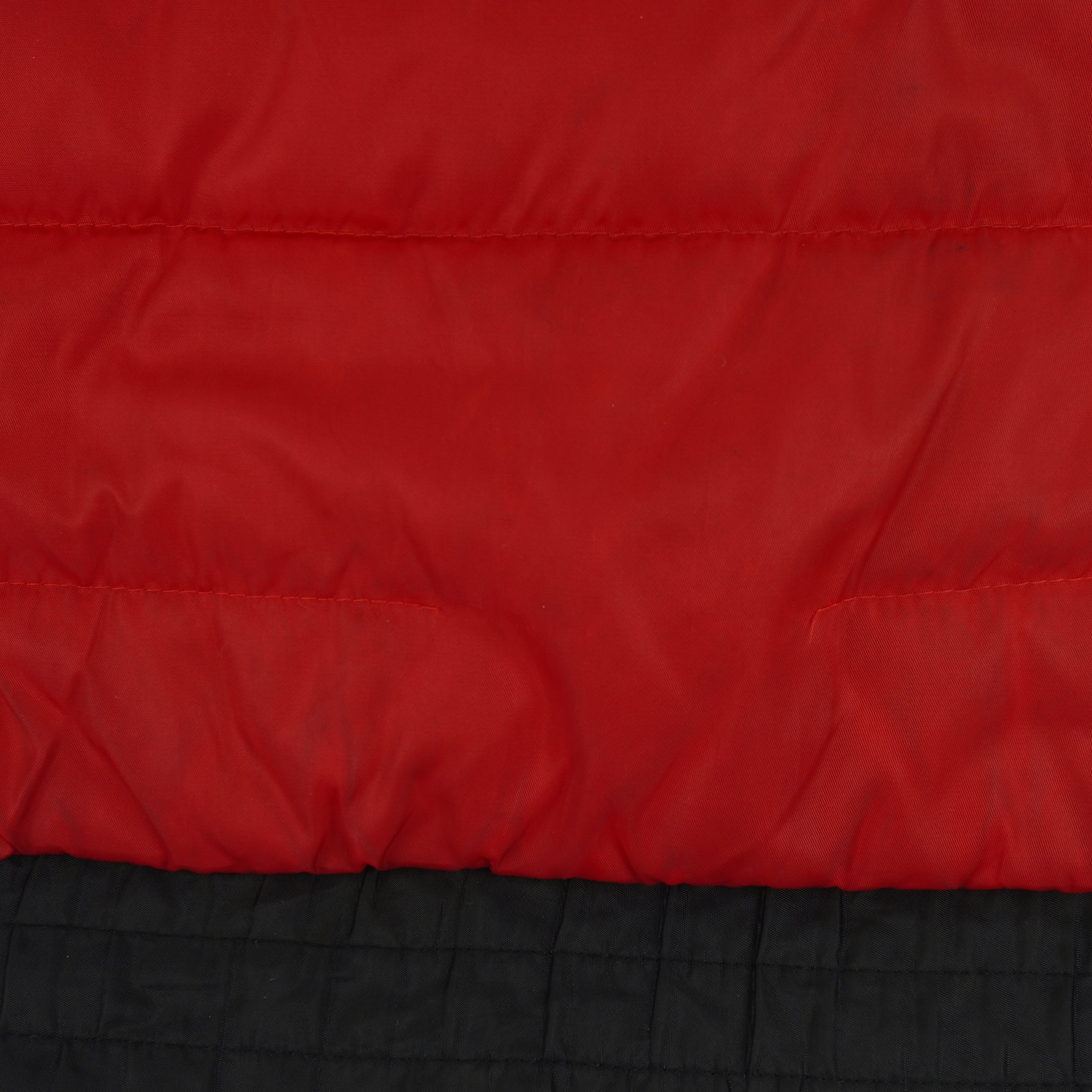 NCAA (Pro Player) - Cincinnati Bearcats Puffer Jacket 1990s Medium Vintage Retro