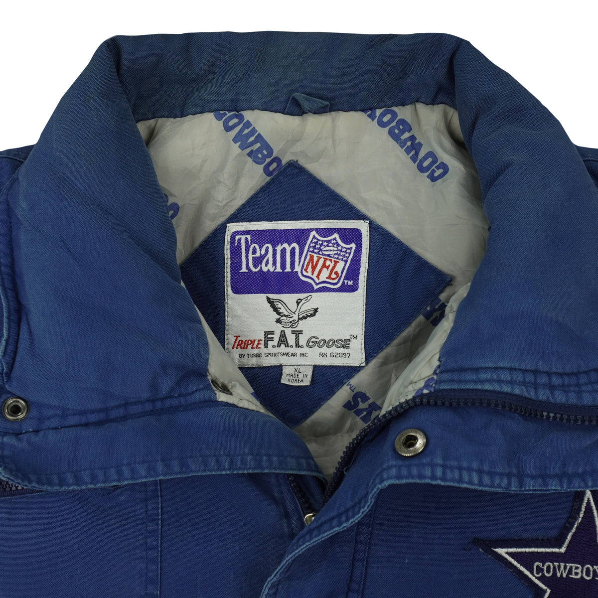 Vintage NFL - Dallas Cowboys Denim Jacket 1990s Large in blue and beige