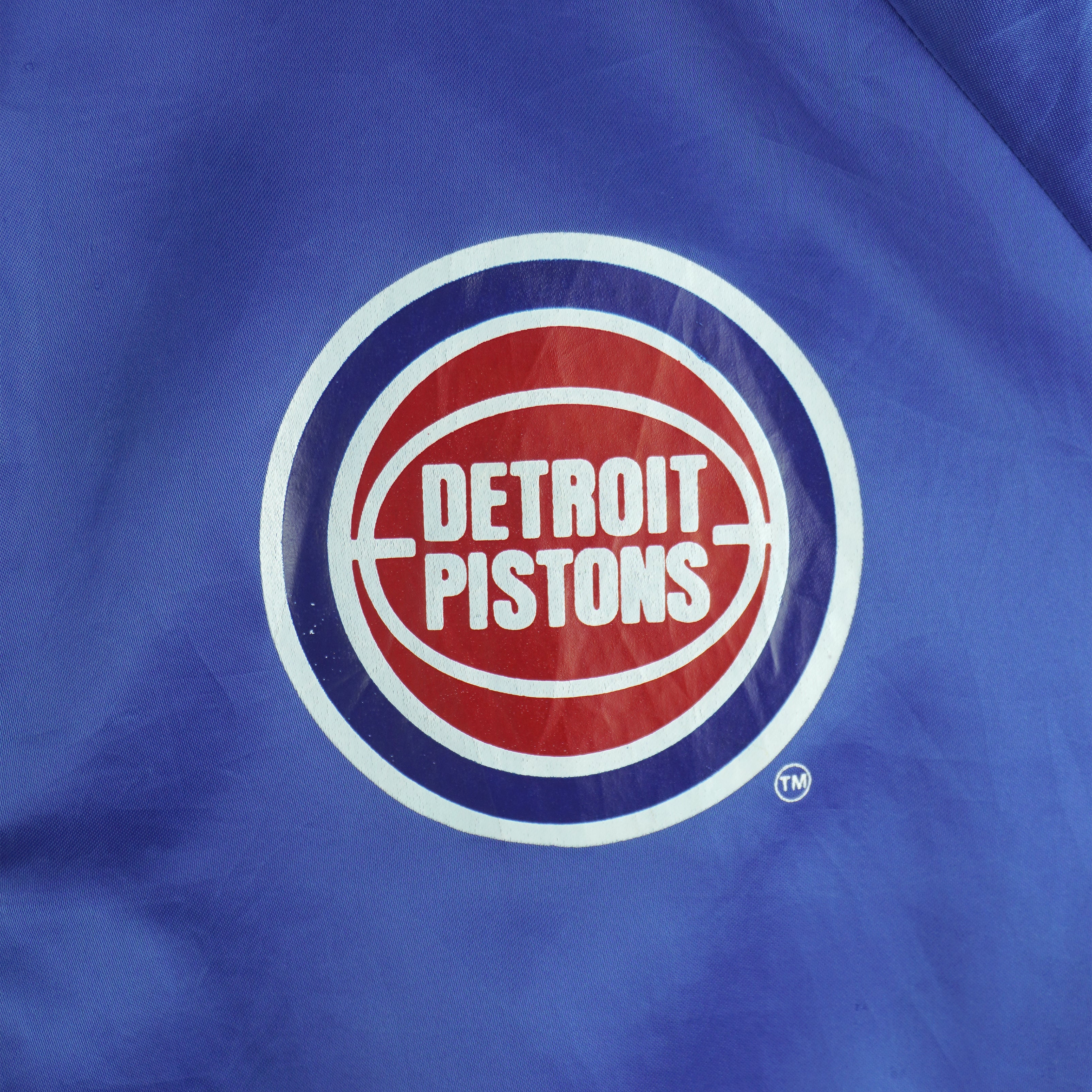 NBA (Chalk Line) - Blue Detroit Pistons Satin Jacket 1990s X-Large Vintage Retro Basketball