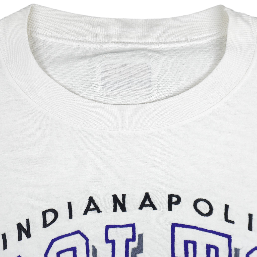 NFL (Logo Athletic) - Indianapolis Colts Spell-Out T-Shirt 1990s Large Vintage Retro Football