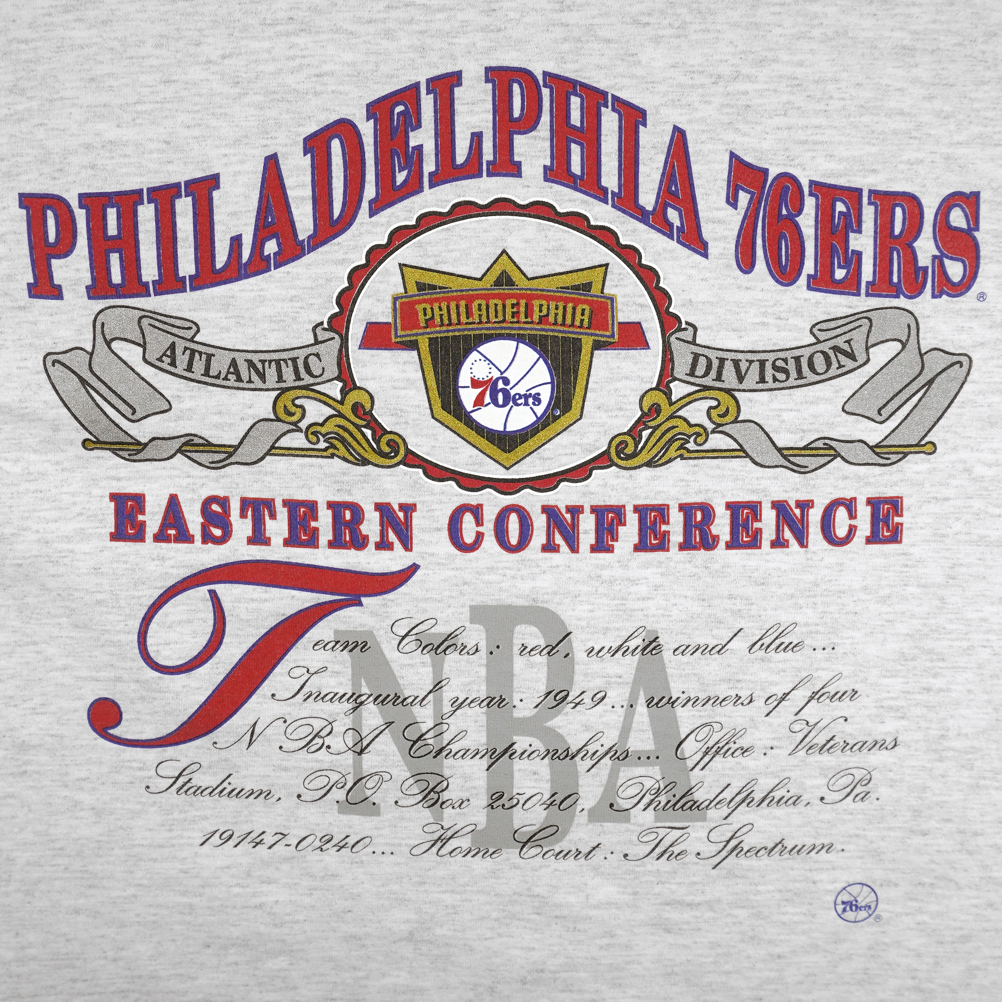 NBA (Nutmeg) - Philadelphia 76ers Single Stitch T-Shirt 1990s X-Large Vintage Retro Basketball