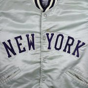 MLB (Felco) - Grey New York Yankees Satin Jacket 1990s Large Vintage Retro Baseball