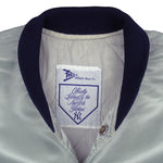 MLB (Felco) - Grey New York Yankees Satin Jacket 1990s Large Vintage Retro Baseball