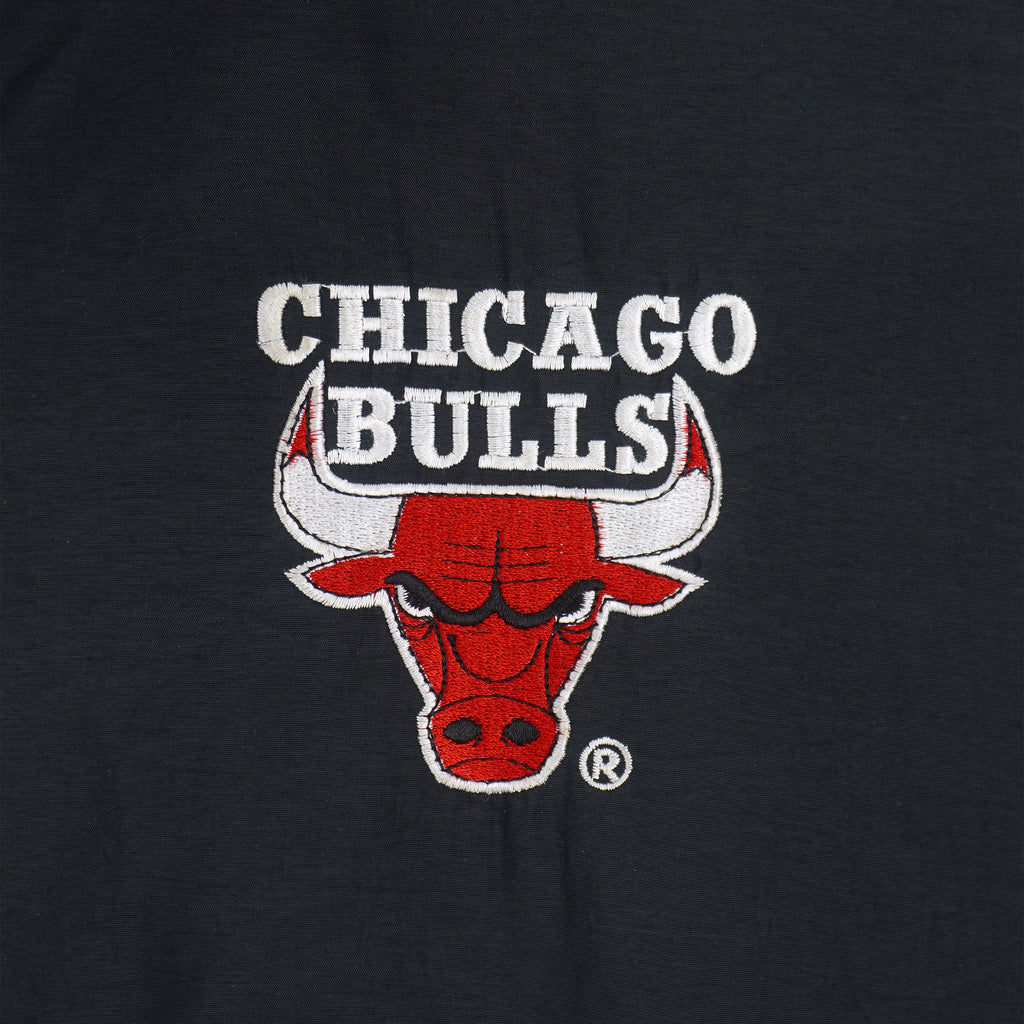 NBA (Competitor) - Chicago Bulls Zip & Button Up Windbreaker 1990s X-Large Vintage Retro Basketball