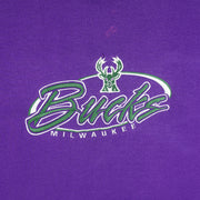 NBA (Pro Player) - Milwaukee Bucks Embroidered Sweatshirt 1990s Large Vintage Retro Baseball