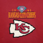 NFL (Legend) - Kansas City Chiefs Big Logo Crew Neck Sweatshirt 1990s Large Vintage Retro Football