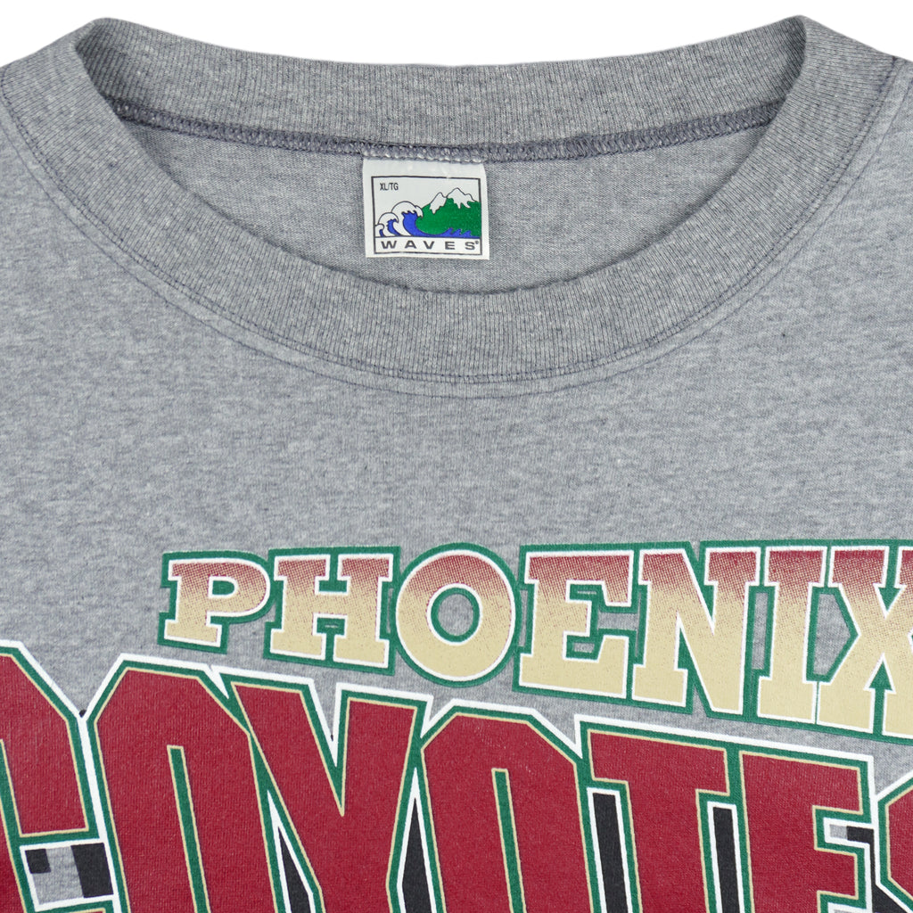 NHL (Waves) - Phoenix Coyotes Hockey Helmet T-Shirt 1990s X-Large Vintage Retro Hockey