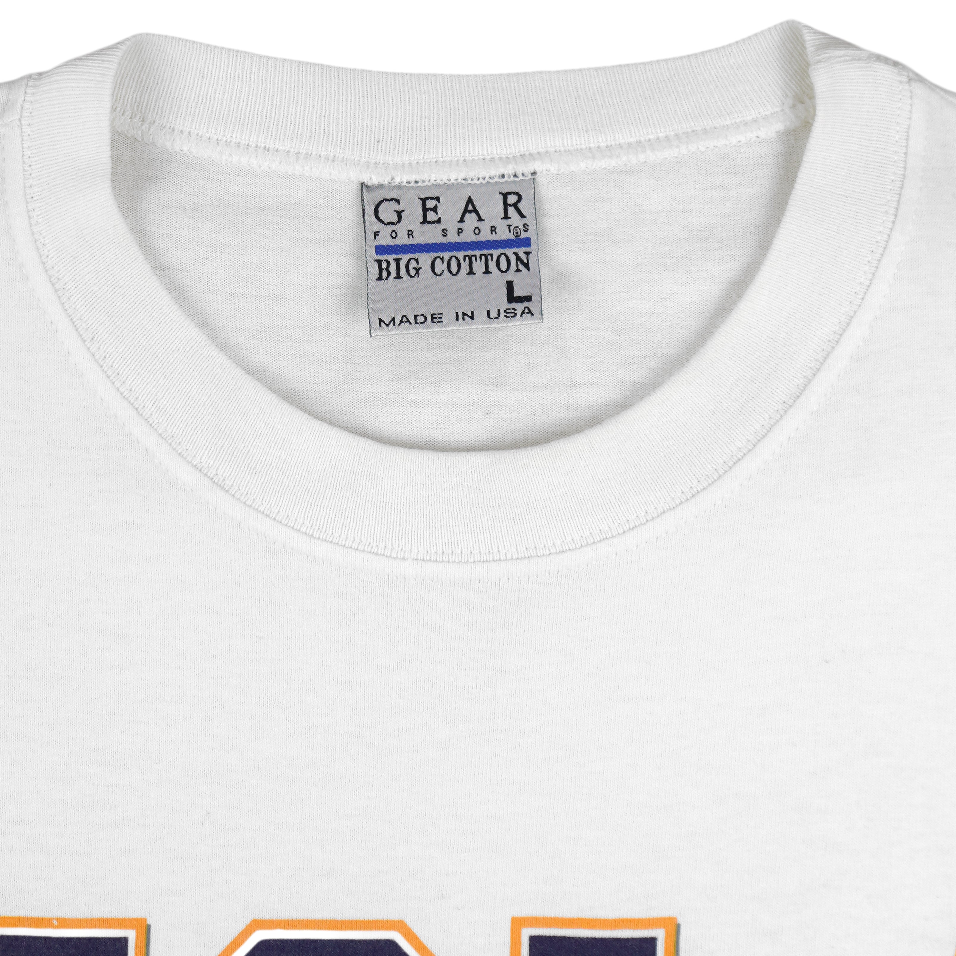 NCAA (Gear) - Basketball Final Four Champions T-Shirt 1995 Large Vintage Retro