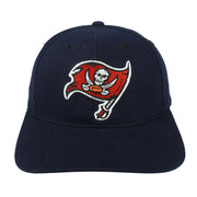 Vintage NFL (American Needle) - Tampa Bay Buccaneers Big Logo Fitted Hat 1990s 7-1/2 in blue and navy