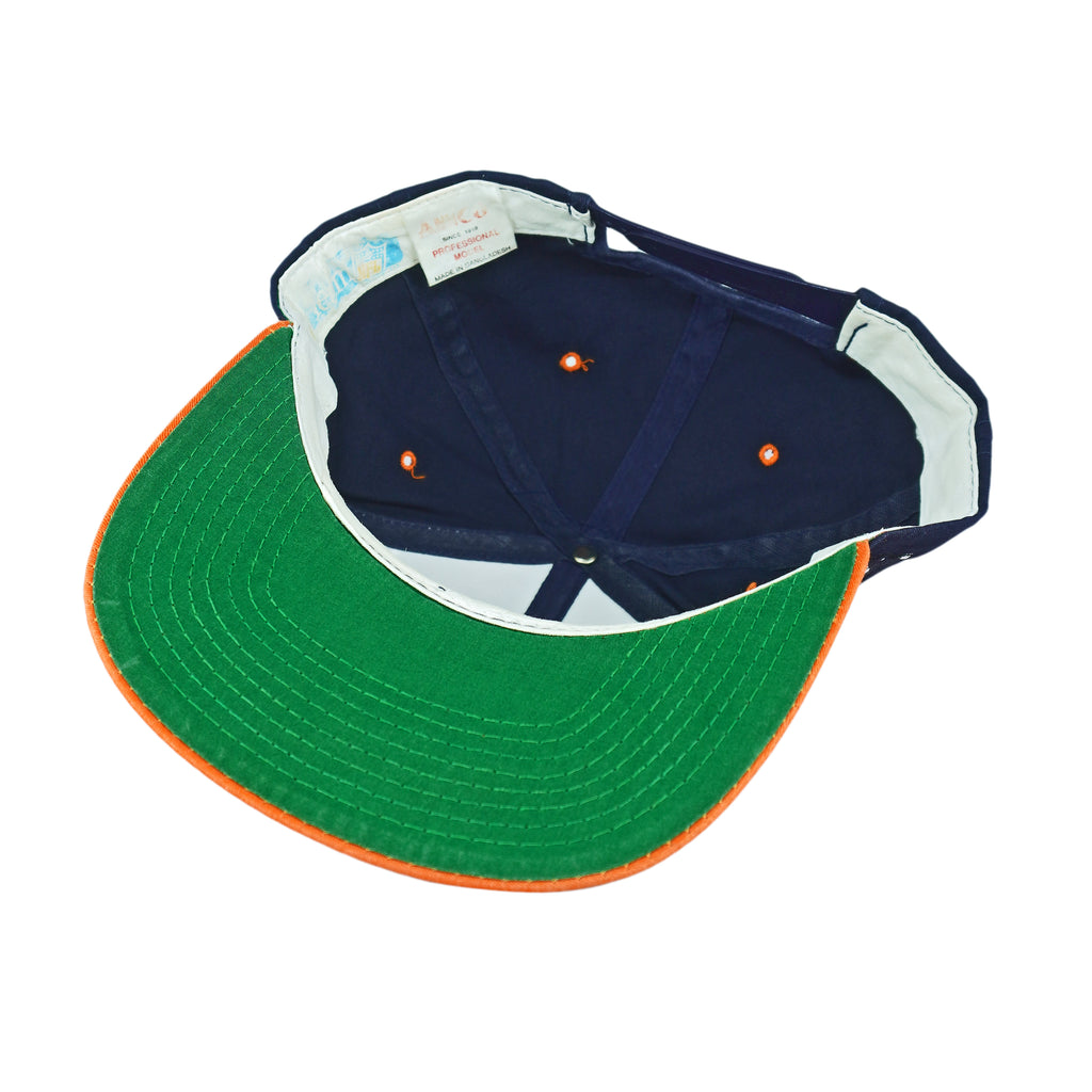 NFL (Annco) - Chicago Bears Embroidered Snapback Hat 1990s OSFA Vintage Retro Football