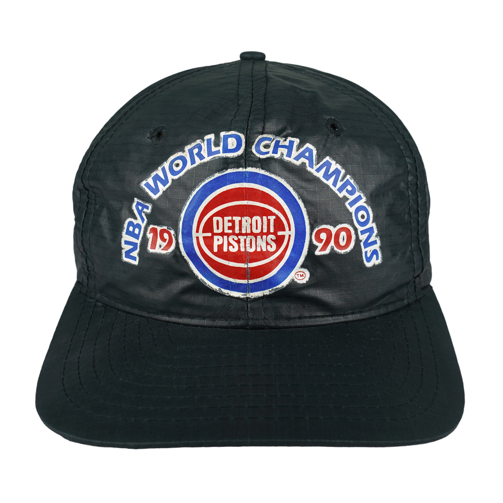 NBA (Universal) - Detroit Pistons World Champions Snapback Hat 1990 OSFA Vintage Retro Basketball