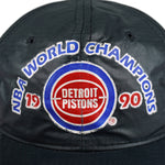 NBA (Universal) - Detroit Pistons World Champions Snapback Hat 1990 OSFA Vintage Retro Basketball