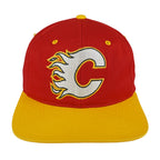 NHL (Sports Specialties) - Calgary Flames Embroidered Snapback Hat 1990s OSFA Vintage Retro Hockey
