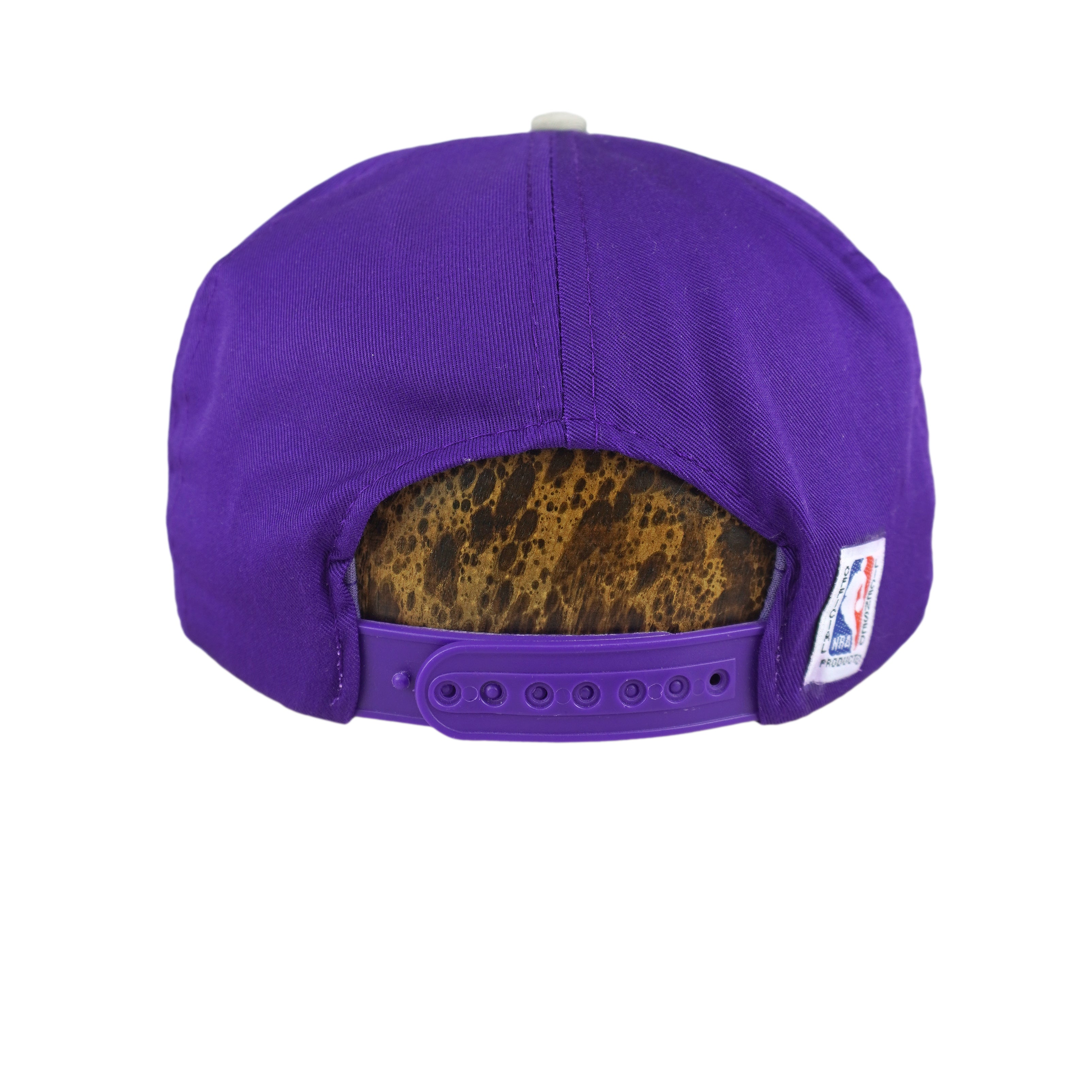 NBA (AJD) -  Milwaukee Bucks Embroidered Snapback Hat 1990s OSFA Vintage Retro Basketball