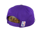 NBA (AJD) -  Milwaukee Bucks Embroidered Snapback Hat 1990s OSFA Vintage Retro Basketball