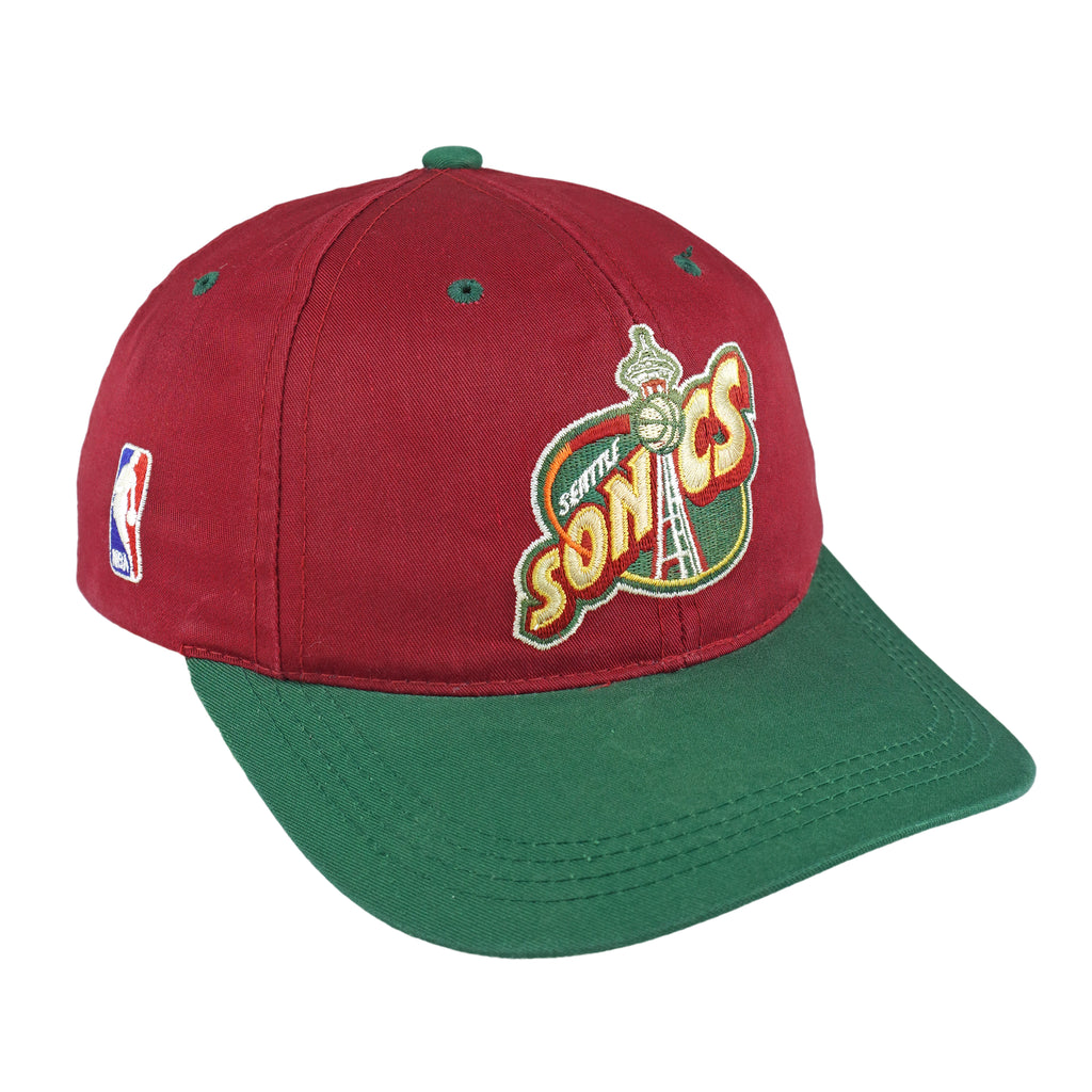 NBA (Sports Specialties) - Red & Green Seattle SuperSonics Snapback Hat 1990s OSFA Vintage Retro Basketball