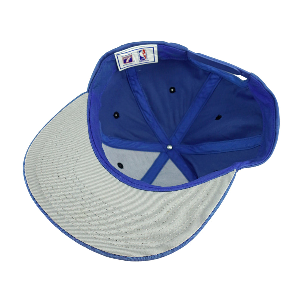 NBA (Logo 7) - Blue Minnesota Timberwolves Snapback Hat 1990s OSFA Vintage Retro Basketball