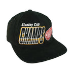 Starter - NHL Detroit Red Wings Stanley Cup Champs Strapback Hat 1997 OSFA Vintage Retro Hockey