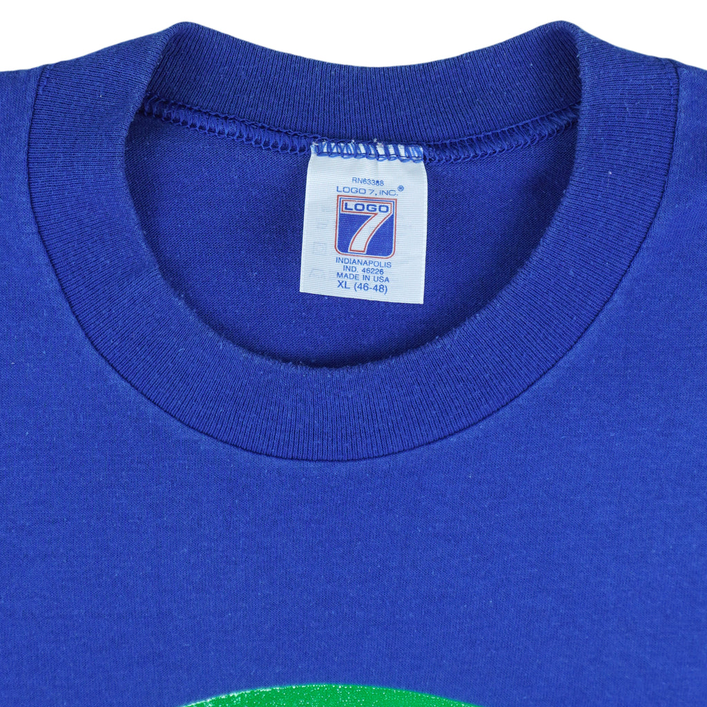 NBA (Logo 7) - Minnesota Timberwolves Big Logo T-Shirt 1990s X-Large Vintage Retro Basketball