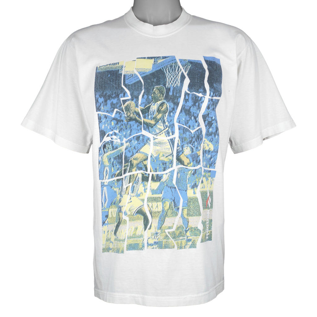 Reebok - Broken Glass Basketball T-Shirt 1990s Medium Vintage Retro Basketball