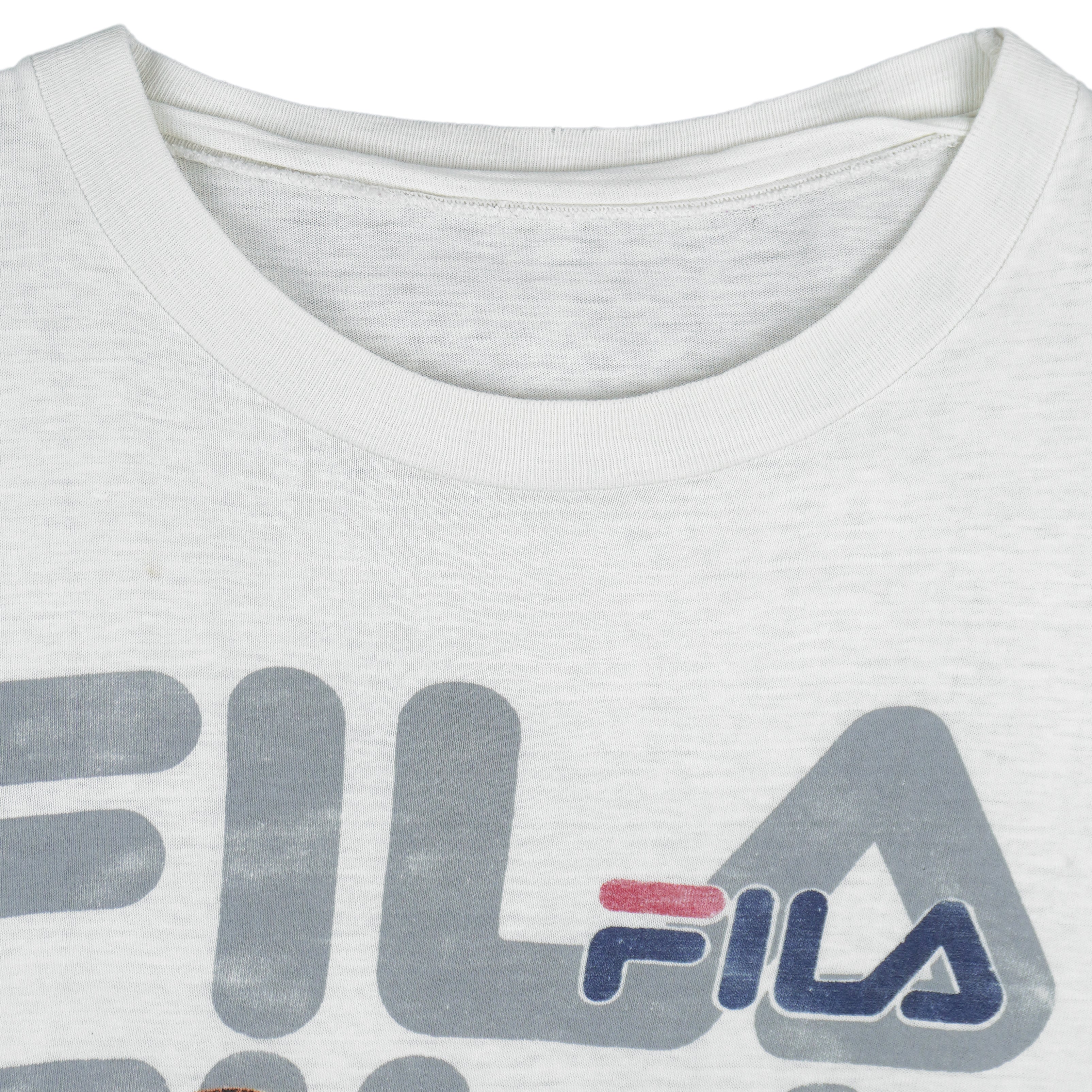 FILA - NBA Grant Hill Basketball #33 T-Shirt 1990s Medium Vintage Retro Basketball