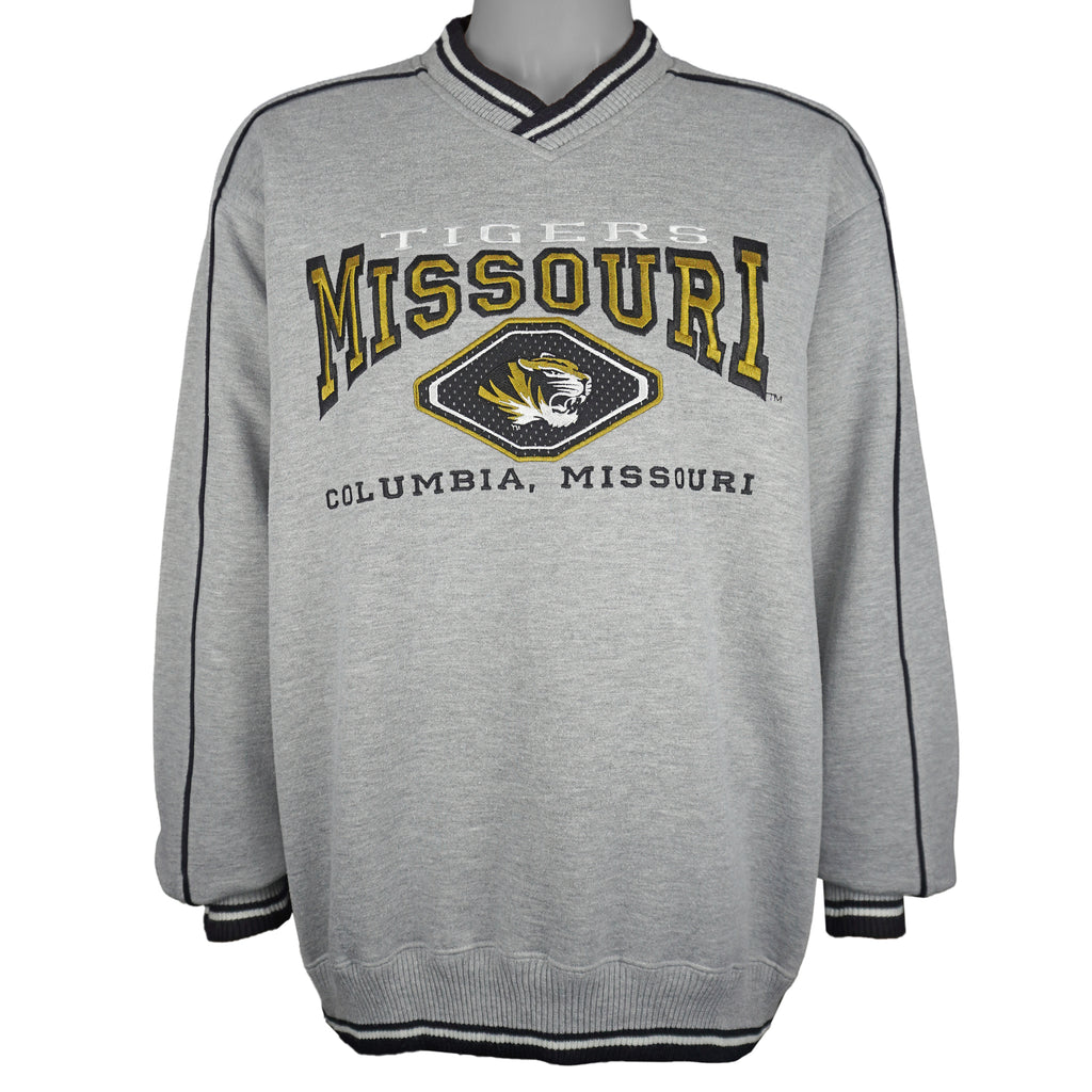 NCAA (Lee) - Missouri Tigers Embroidered Crew Neck Sweatshirt 1990s Large Vintage Retro