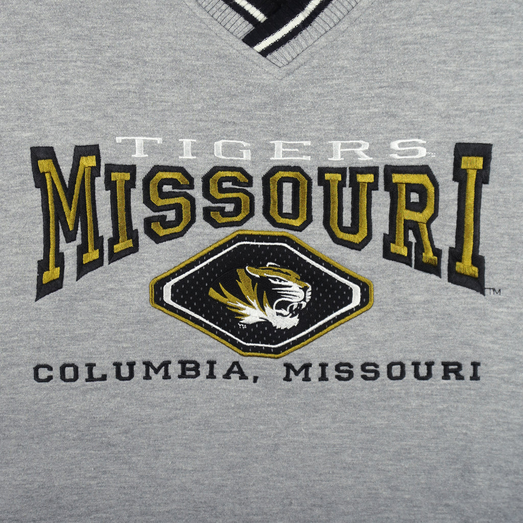 NCAA (Lee) - Missouri Tigers Embroidered Crew Neck Sweatshirt 1990s Large Vintage Retro