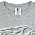 NHL (Logo Athletic) - Nashville Predators Spell-Out T-Shirt 1990s Large Vintage Retro Hockey