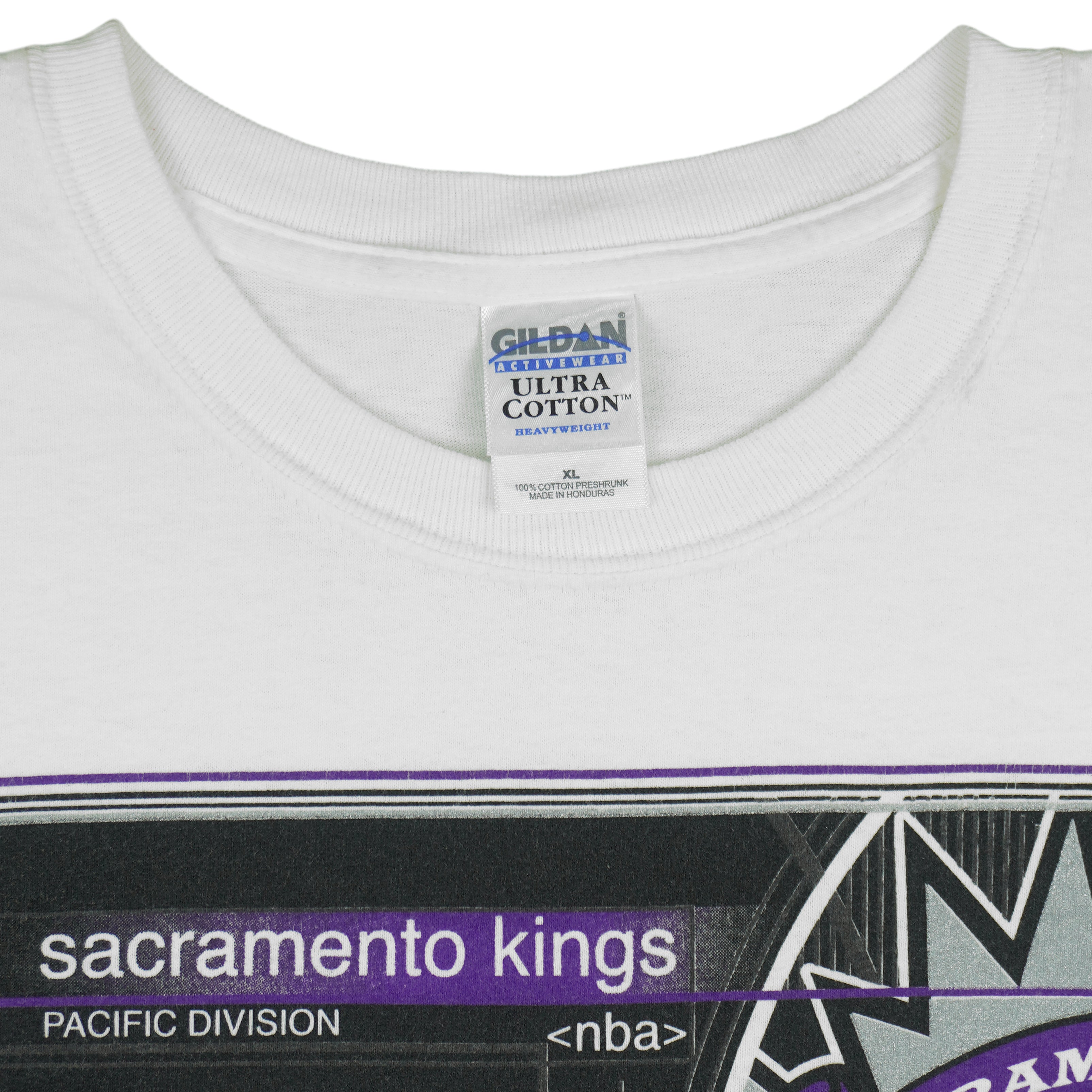 NBA (Gildan) - Sacramento Kings Pacific Division T-Shirt 1990s X-Large Vintage Retro Basketball