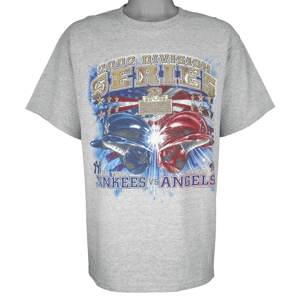 MLB (Lee) - Yankees vs Angels Division Series T-Shirt 2002 Large Vintage Retro Baseball
