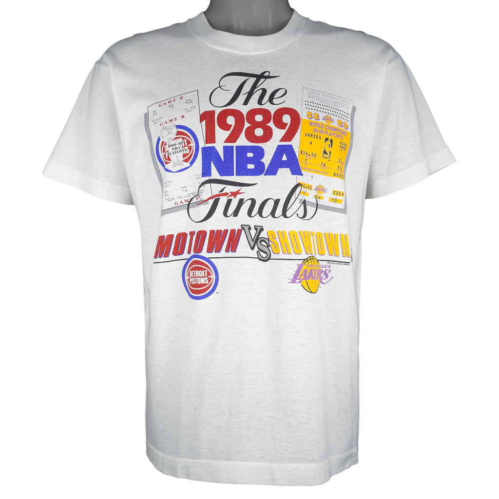NBA (Salem) - Motown vs Showtown Finals Champs T-Shirt 1989 Medium Vintage Retro Baseball