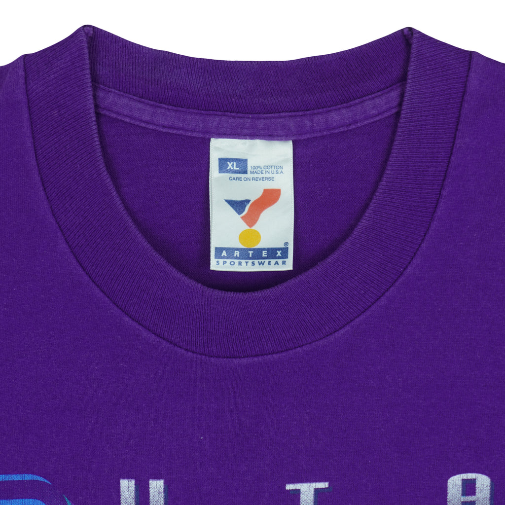 NBA (Artex) - Utah Jazz Spell-Out T-Shirt 1990s X-Large Vintage Retro Basketball