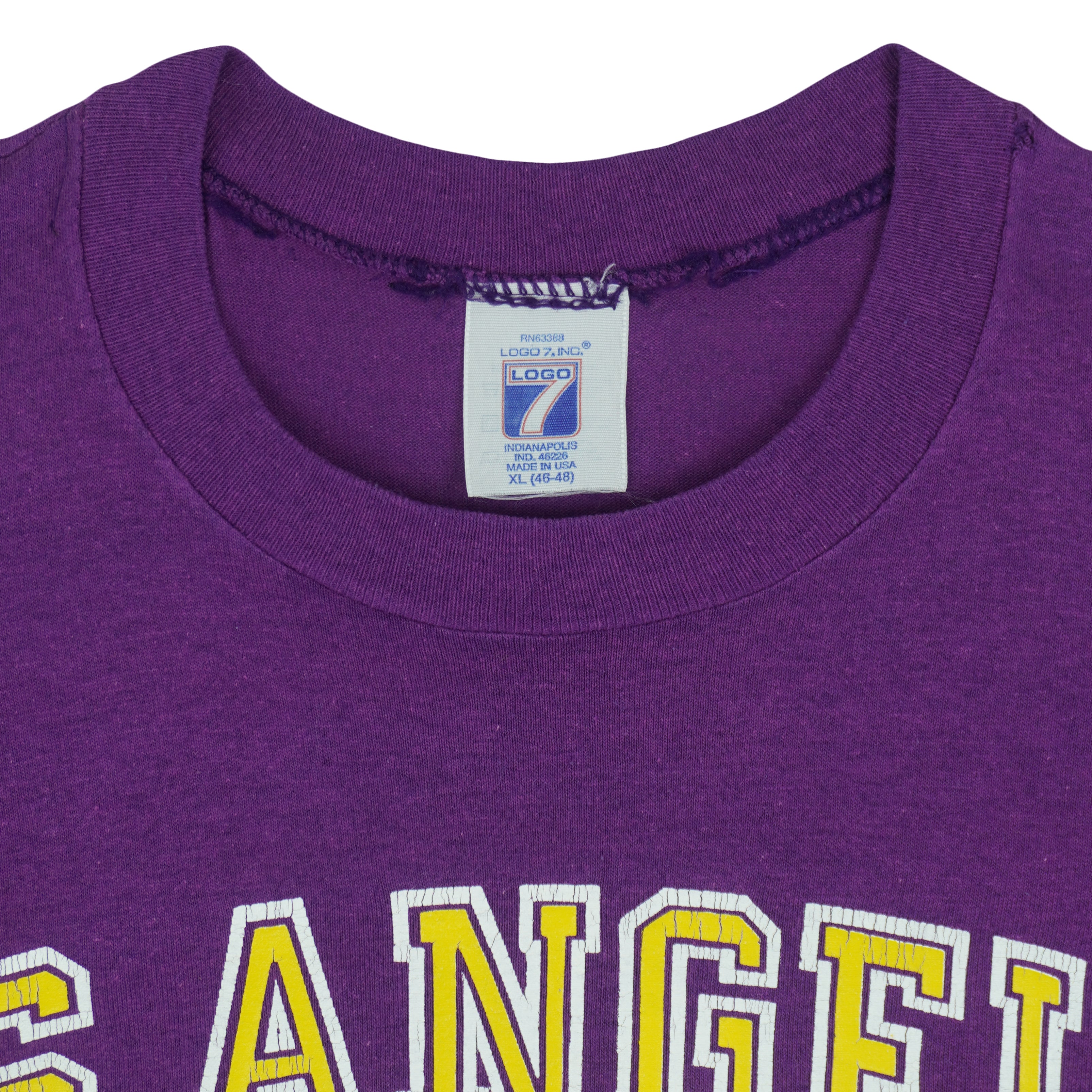 NBA (Logo 7) - Los Angeles Lakers Single Stitch T-Shirt 1990s X-Large Vintage Retro Basketball