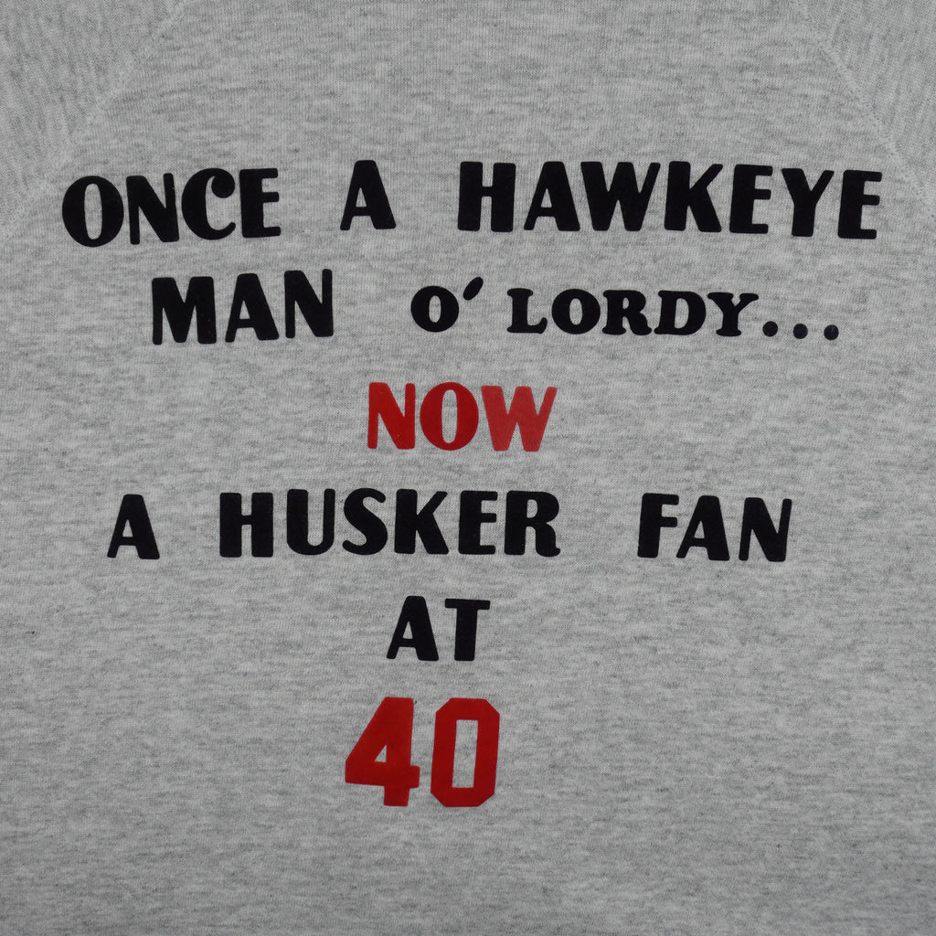 NCAA (Wolve) - Iowa Hawkeyes Crew Neck Sweatshirt 1987 X-Large Vintage Retro