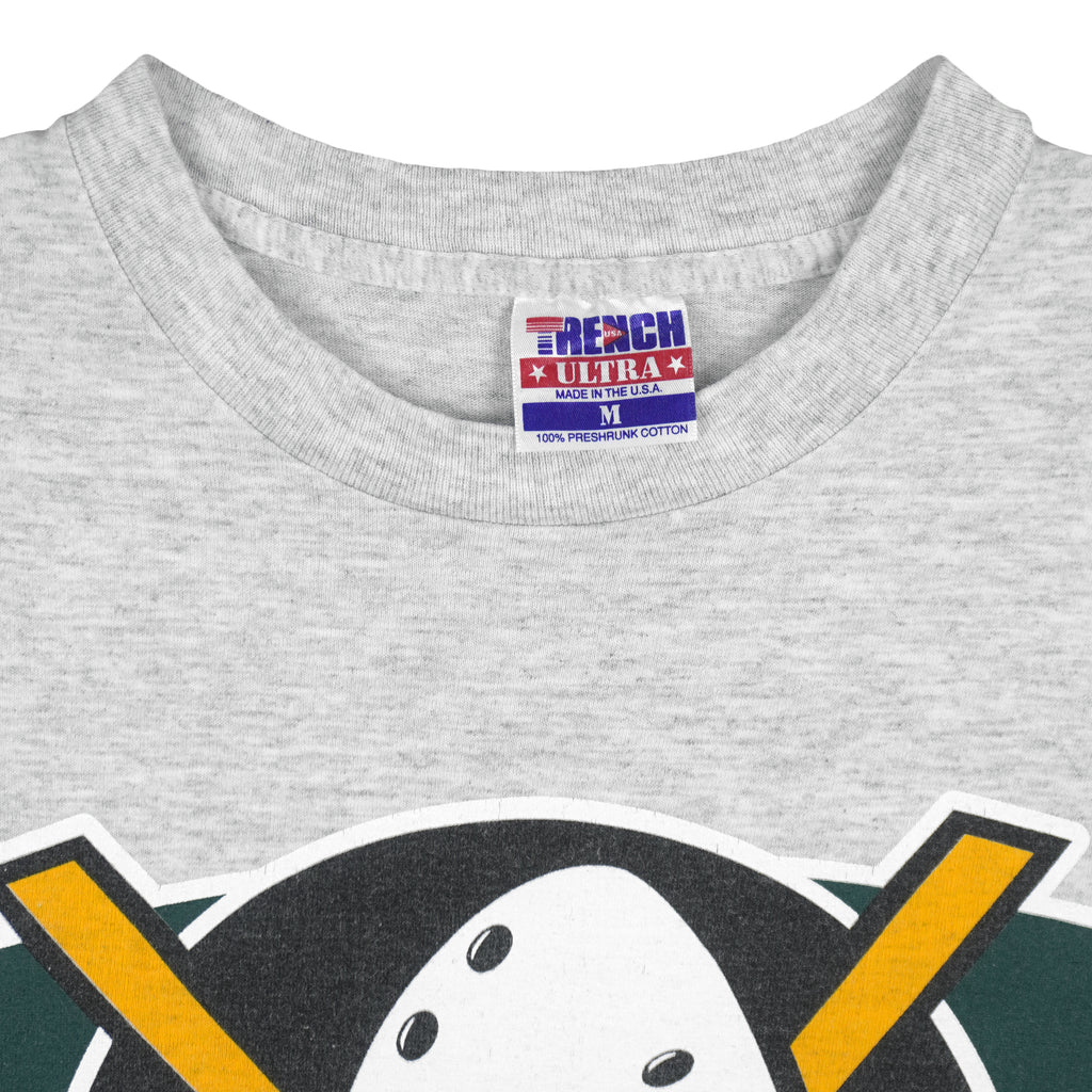 NHL (Trench) - Mighty Ducks Of Anaheim T-Shirt 1993 Medium Vintage Retro Hockey