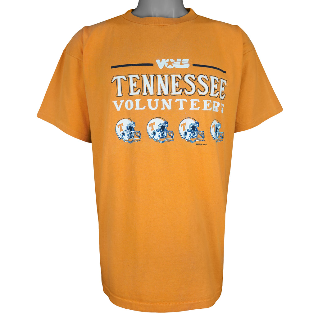 NCAA (Castaways) - Tennessee Volunteers Helmets T-Shirt 1990s X-Large Vintage Retro