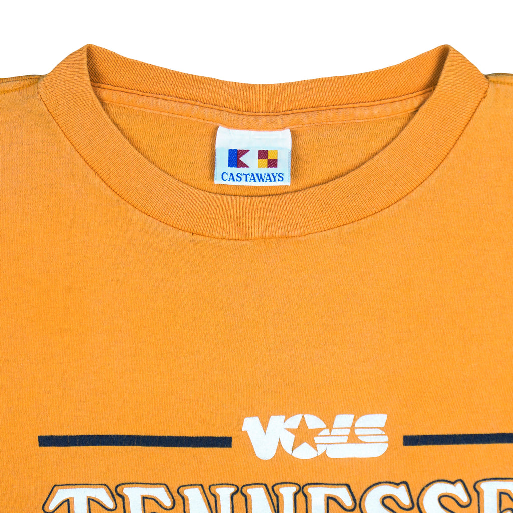 NCAA (Castaways) - Tennessee Volunteers Helmets T-Shirt 1990s X-Large Vintage Retro