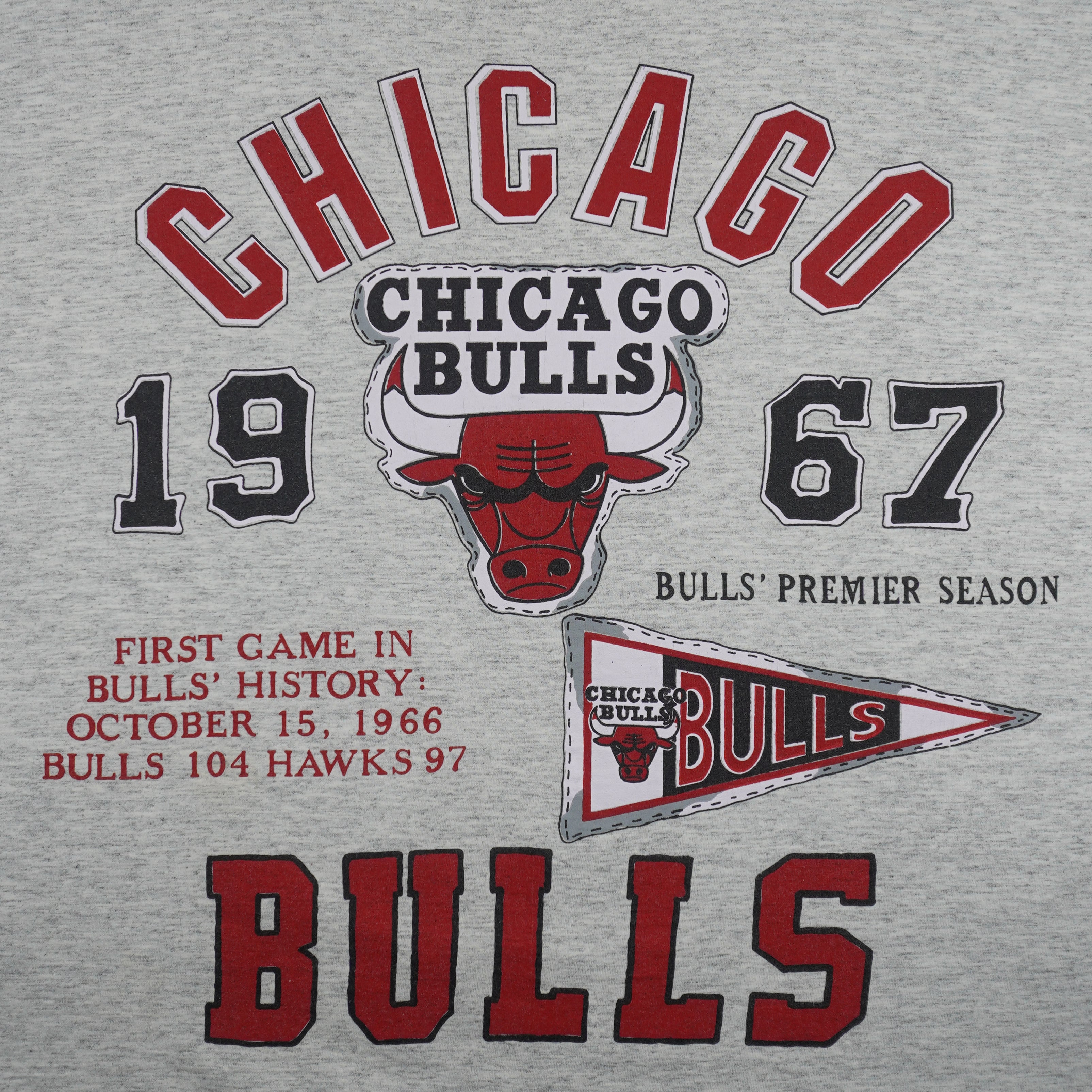 NBA (Miller) - Grey Chicago Bulls Basketball Court T-Shirt 1990s X-Large Vintage Retro Basketball