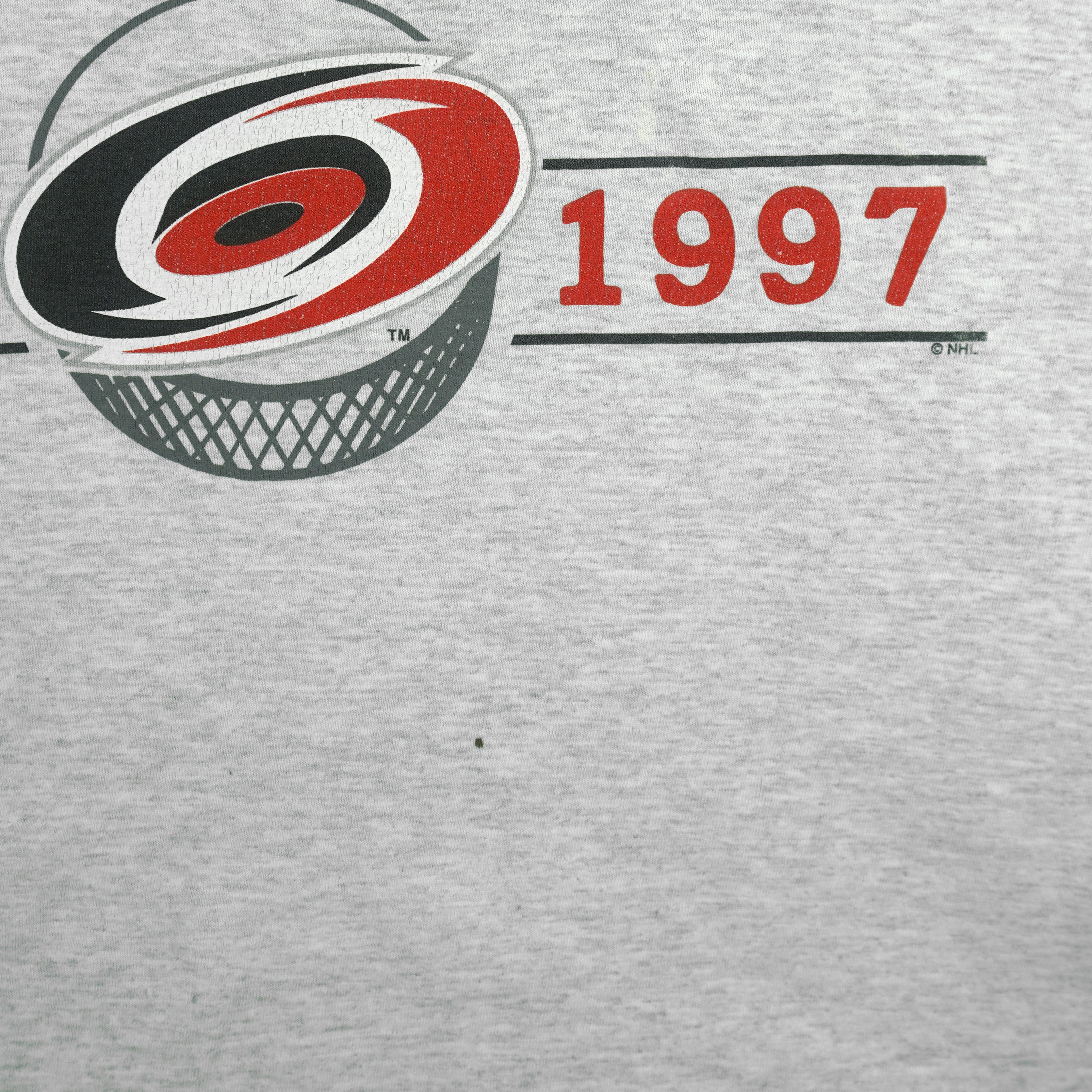 NHL - Carolina Hurricanes Spell-Out T-Shirt 1997 Large Vintage Retro Hockey