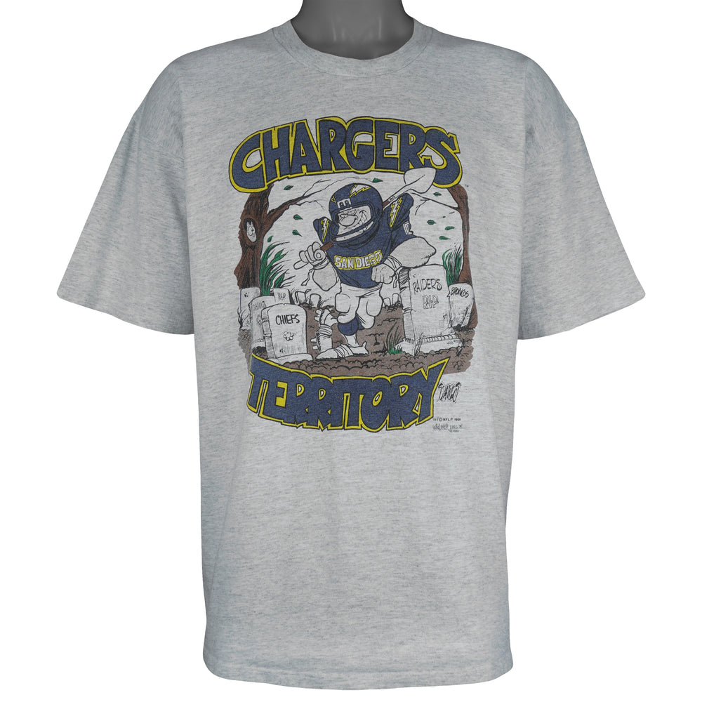 NFL (Unbalanced) - San Diego Chargers Caricature T-Shirt 1991 X-Large Vintage Retro Football