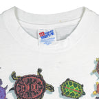Vintage (Hanes) - Turtle & Dragonfly Animals Print T-Shirt 1990s Large Vintage Retro