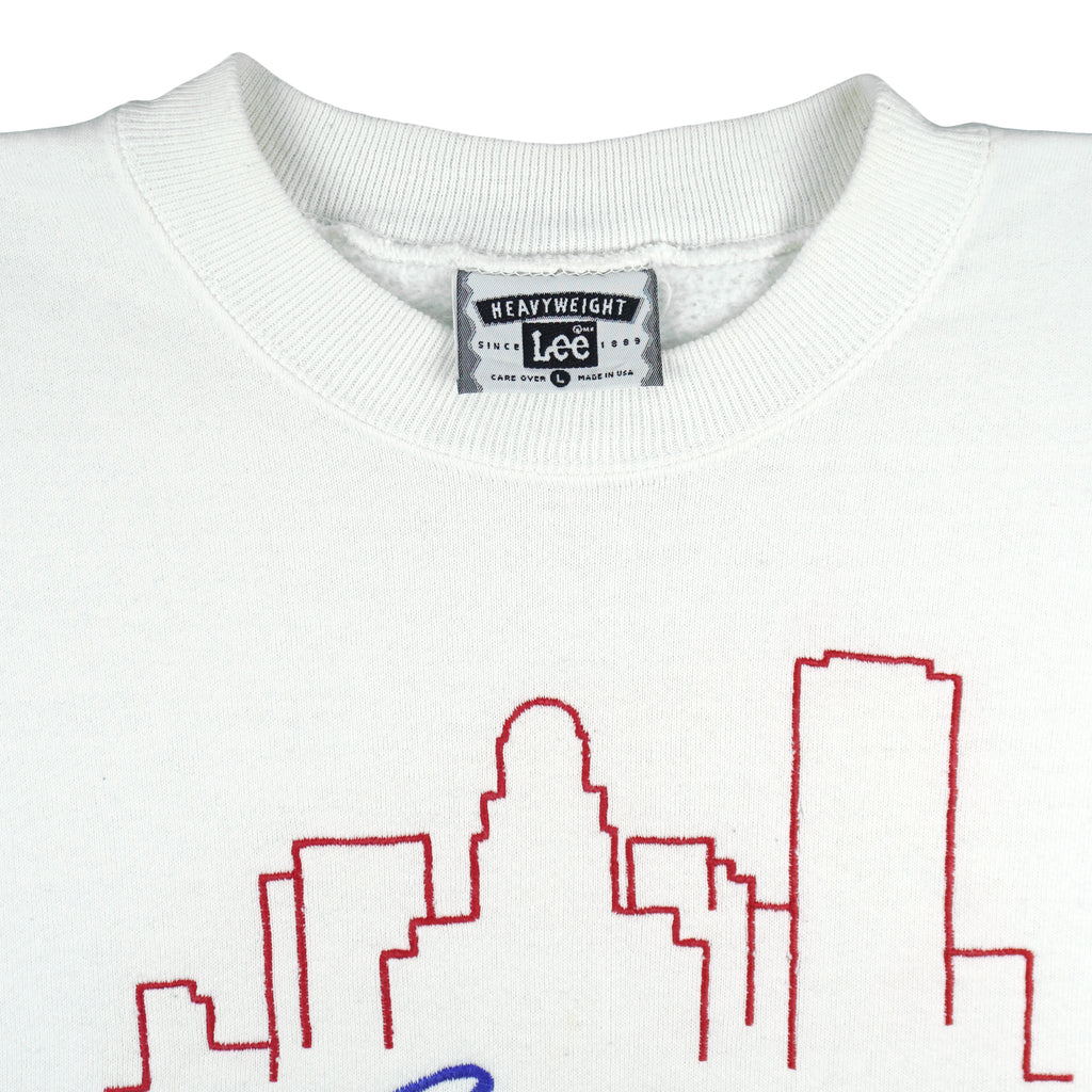 Vintage (Lee) - Buffalo Skyline Crew Neck Sweatshirt 1990s Large Vintage Retro
