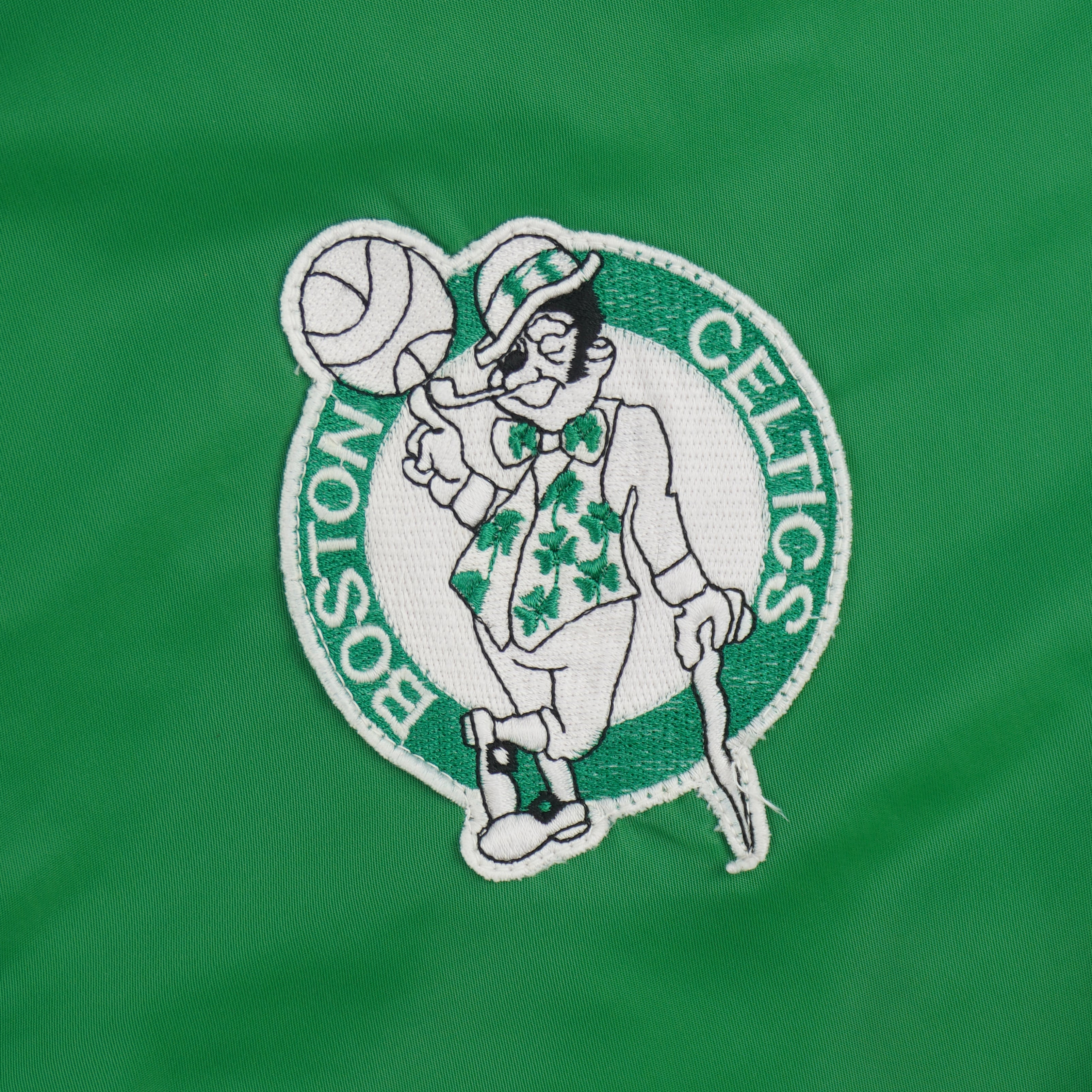 NBA (Spalding) - Boston Celtics Satin Puffer Jacket 1990s Large Vintage Retro Basketball