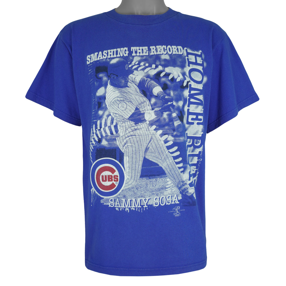 MLB (Sport Attack) - Chicago Cubs Sammy Sosa Home Run T-Shirt 1998 Large Vintage Retro Baseball