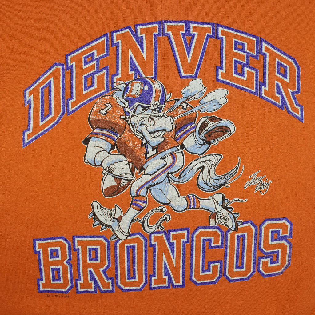 NFL - Denver Broncos Caricature Crew Neck Sweatshirt 1988 Small Vintage Retro Football